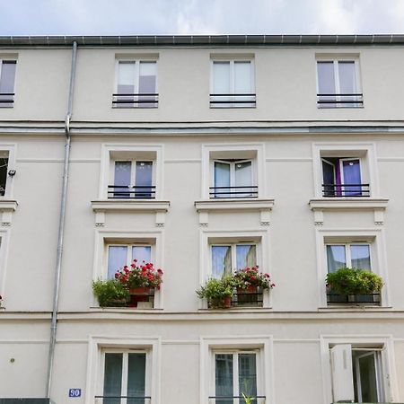 Super Studio In The 11Th District Apartment Paris Bagian luar foto